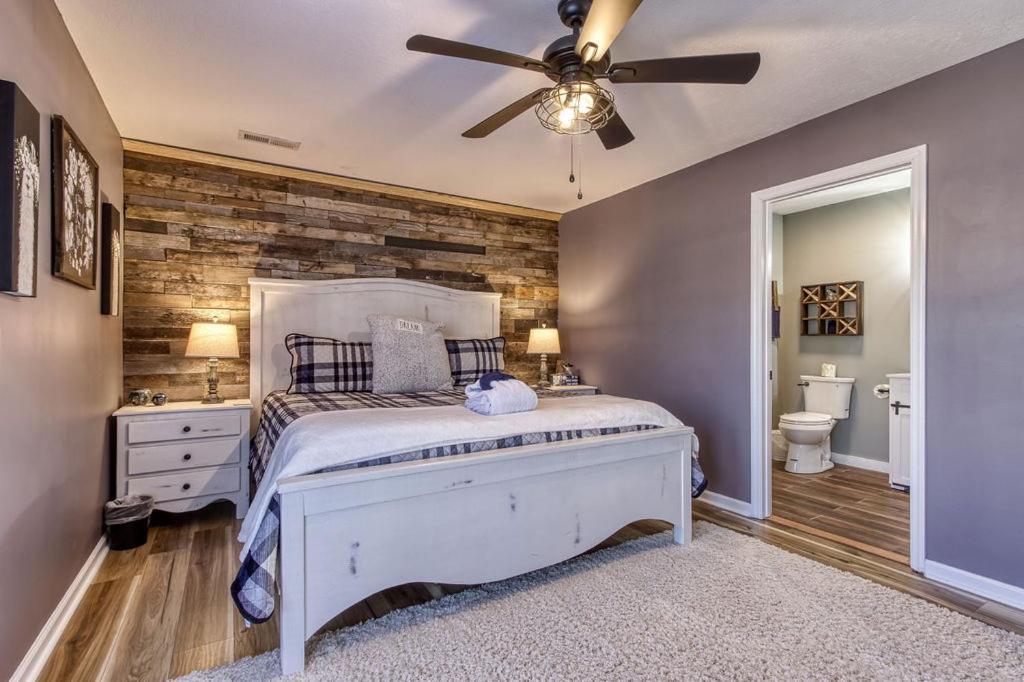 The Mason Jar, Hot Tub, Wifi, 1089 Free Tickets Each Paid Day, Dollywood And More! Pigeon Forge Buitenkant foto
