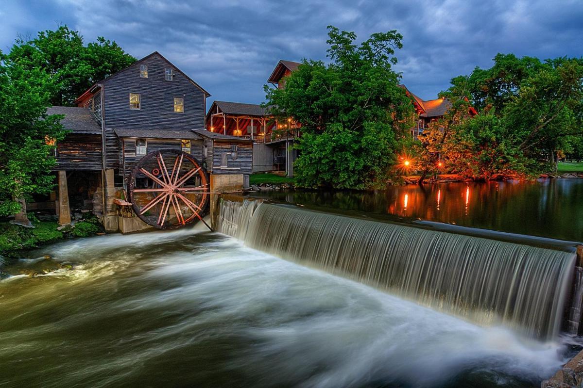 The Mason Jar, Hot Tub, Wifi, 1089 Free Tickets Each Paid Day, Dollywood And More! Pigeon Forge Buitenkant foto