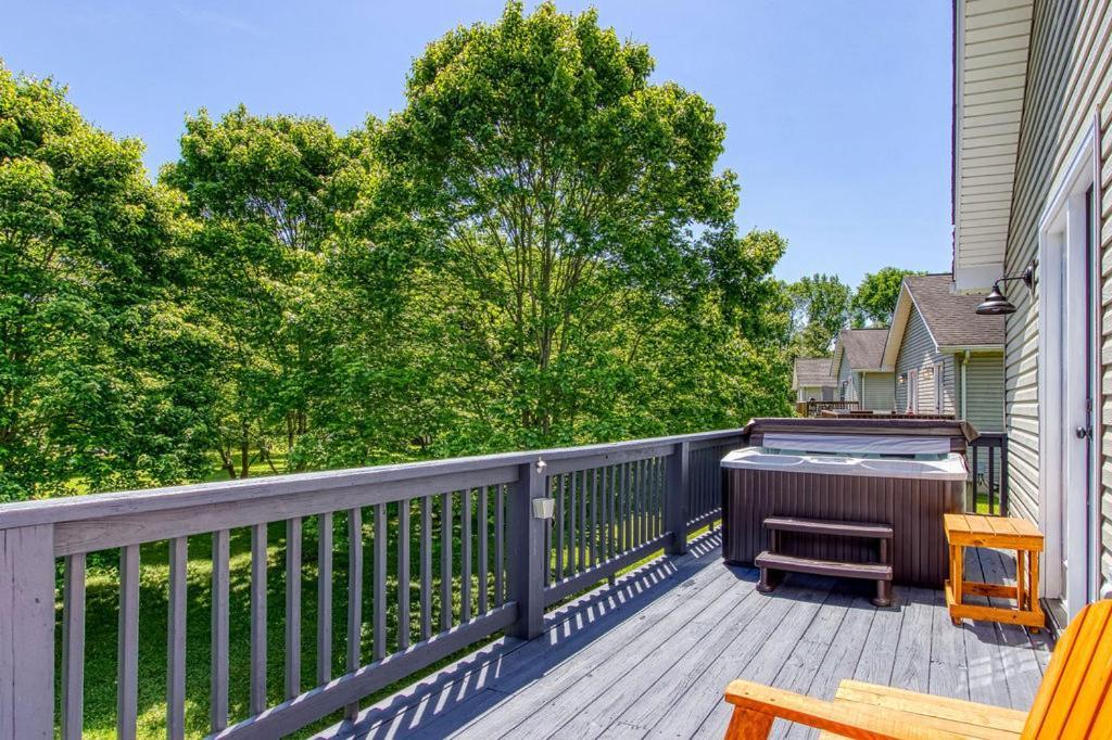 The Mason Jar, Hot Tub, Wifi, 1089 Free Tickets Each Paid Day, Dollywood And More! Pigeon Forge Buitenkant foto